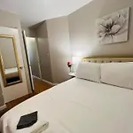 The New Yorker Hotel Westside